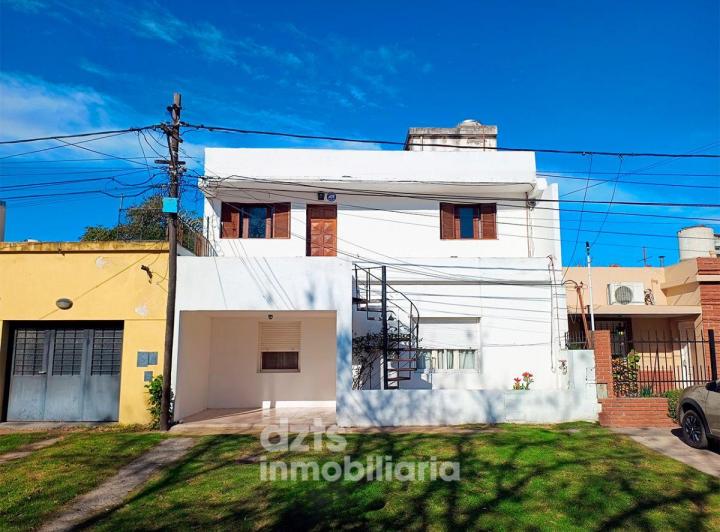Casa · 175m² · 3 Ambientes · 1 Cochera