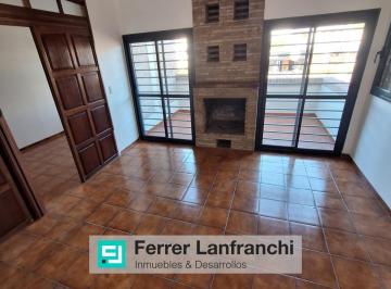 Casa · 180m² · 8 Ambientes · 3 Cocheras · Casa Quebrada de Las Rosas