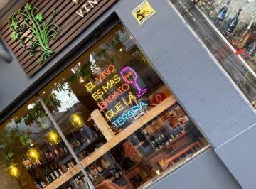 Fondo de comercio · 84m² · Fondo de Comercio, Vinoteca en Funcionamiento – Barrio Echesortu