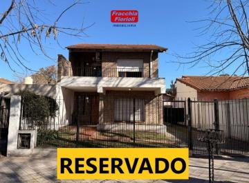 Casa de 4 ambientes, Esteban Echeverría · Casa 3 Dorm. en Venta Apto Credito. Monte Grande