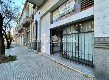 Local comercial · 160m² · 5 Ambientes · Local en Venta en San Cristobal, Capital Federal.