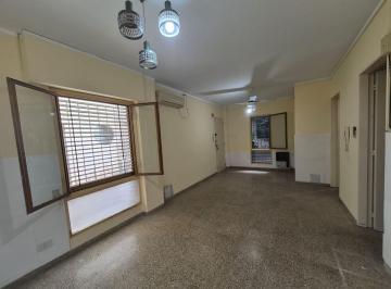 Departamento · 65m² · 4 Ambientes · Alquiler Departamento Centrico/todos Los Servicios
