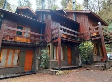 Terreno · 240m² · 9 Ambientes · 3 Cocheras · Venta Complejo de Cabañas en San Martin de Los Andes. Barrio El Oasis