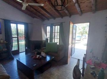 Casa de 3 ambientes, Luján de Cuyo · Casa en Venta en Luján de Cuyo | Terreno de 1.000 m², Quincho y Pileta