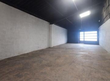 Depósito · 400m² · Depósito de 3 Plantas en Pompeya