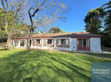 FPI-FPI-113_2 · Casa en Venta 6 Ambientes en Parque Leloir