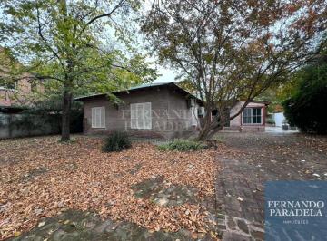 FPI-FPI-261_2 · Casa en Venta 6 Amb. en Parque Leloir