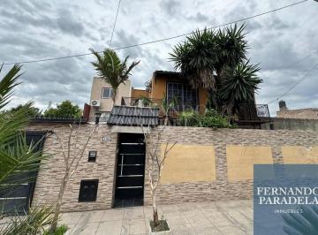 FPI-FPI-318_2 · Casa en Venta de 5 Dorm. C/ Cochera en Parque Leloir