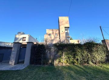 FPI-FPI-492_2 · Casa en Venta de 3 Amb - Villa Udaondo