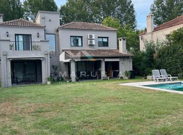 Casa · 255000m² · 6 Ambientes · 2 Cocheras · Casa en Alquiler en Ayres del Pilar, Pilar, G. B. a. Zona Norte