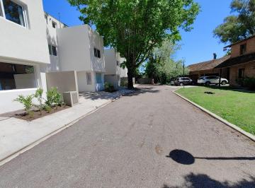 Casa · 115m² · 5 Ambientes · 2 Cocheras · Casa Dúplex en Venta en San Isidro, G. B. a. Zona Norte, Argentina
