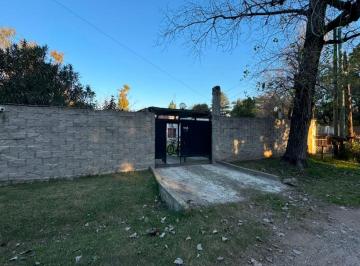 Casa de 4 ambientes, Ezeiza · Casa Quinta en Alquiler