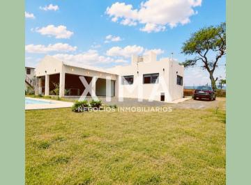 Casa · 527m² · 2 Dormitorios · 1 Cochera · Casa en Venta en Cerrillos