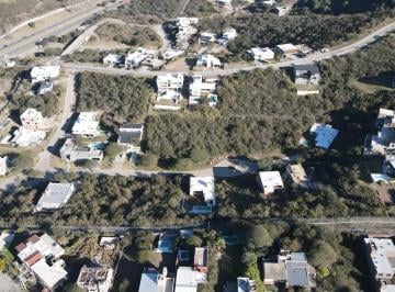 Terreno · 980m² · Lote en Venta 980 m² Country La Deseada Zona Super Tranquila