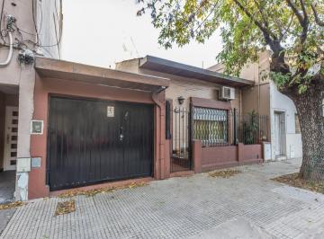 Casa · 148m² · 3 Ambientes · 1 Cochera · Venta Casa Lote Propio 3 Ambientes, Patio, Quincho, Terraza y Cochera Parque Cha