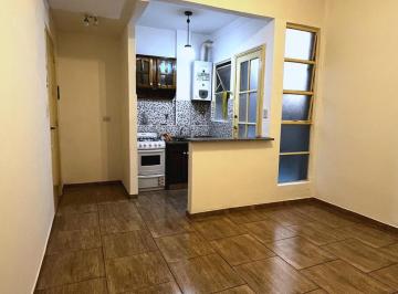 Departamento · 34m² · 2 Ambientes · Alquiler Dos Ambientes con Patio