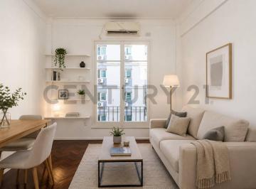 Departamento · 30m² · 2 Ambientes · Excelente 2 Ambientes en Alquiler en Piso Alto | Recoleta – Marcelo T. de Alvear Al 400