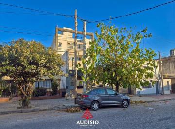 Departamento · 44m² · 2 Ambientes · Departamento en Venta B° General Paz - 1er Piso por Escalera