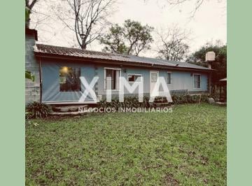 Casa · 881m² · 3 Dormitorios · 2 Cocheras · Casa en Venta en La Caldera