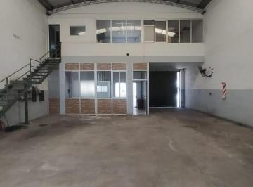 Bodega-Galpón · 180m² · Oportunidad de Inversión con Renta