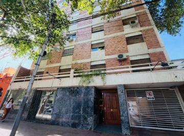 Departamento · 78m² · 4 Ambientes · 1 Cochera · Departamento en Venta Quinta Sección