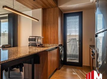 Departamento · 79m² · 3 Ambientes · 1 Cochera · Espectacular 3 Ambientes / Cabral 3300