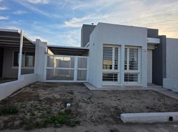 Casa de 4 ambientes, Córdoba · Casa a Estrenar Universitario de Horizonte 3