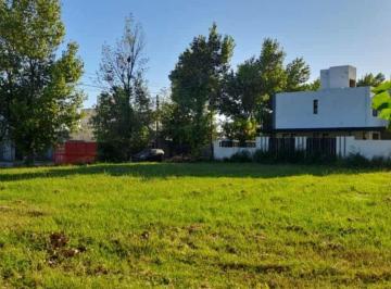 Terreno , Villa Nueva · Terreno de 828 m² en Venta en Villa Nueva, Barrio Jardin del Golf