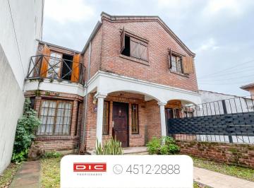 Casa · 110m² · 4 Ambientes · 1 Cochera · Duplex 3 Dorm. Alquiler - Mart. - Fleming/panam.