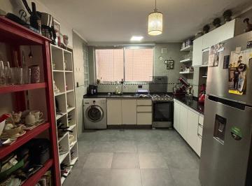 Departamento · 90m² · 4 Ambientes · 4 Amb Contrafrente con Balcon! Vista Despejada. Reciclado! Tucuman 2100