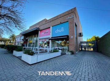 Fondo de comercio · 90m² · Fondo de Comercio Heladeria Chuii