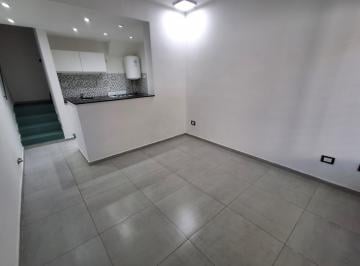 Departamento · 41m² · 2 Ambientes · Alquiler Almafuerte Al 1700 Rosario Departamento de un Dorm. de Pasillo