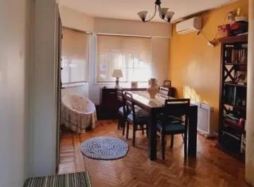 Departamento · 77m² · 4 Ambientes · 1 Cochera · Departamento de 4 Ambientes con Cochera