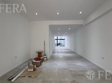 Local comercial · 102m² · 1 Ambiente · Venta Local con Toilette y Patio en San Cristobal