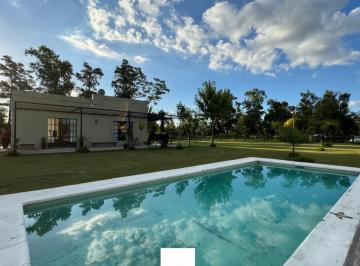 Quinta vacacional · 110m² · 3 Ambientes · Quinta en Gualeguay