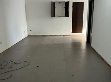Local comercial de 2 ambientes, La Plata · Local Comercial en Alquiler Ubicado en City Bell