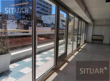Oficina comercial · 230m² · 2 Cocheras · Alquiler de Oficina en San Nicolas.