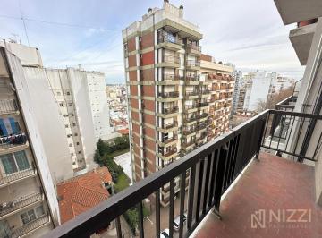 Departamento · 31m² · 1 Ambiente · 1 Cochera · Ambiente a La Calle con Cochera - Torre Gulfi