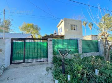 Casa · 200m² · 4 Ambientes · 1 Cochera · Casa 4 Ambientes en Venta - La Reja, Moreno