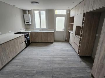 Local comercial · 85m² · 3 Ambientes · Alquiler - Local Comercial - Centro Neuquen Capital
