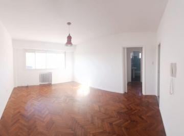 Departamento de 3 ambientes, Flores · Departamento en Venta Sobre Av Rivadavia a 1 Cuadra de Subte "A"