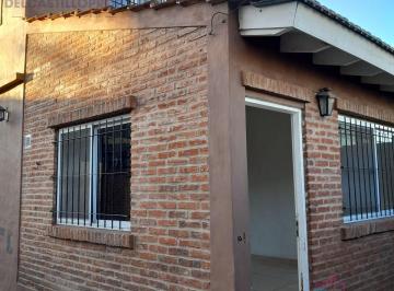 PH · 50m² · 2 Ambientes · 1 Cochera · PH - El Talar