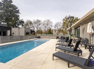 Casa · 450m² · 6 Ambientes · Venta Complejo de Cabañas con Espacios Comunes en Cañuelas