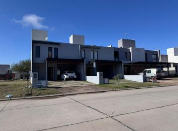 Foto · Duplex Alquiler Prados de Manantiales