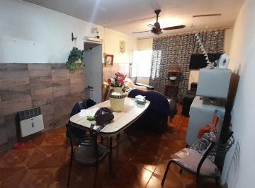 Departamento de 4 ambientes, Rivadavia · Venta Departamento
