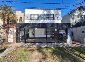 Casa · 121m² · 5 Ambientes · 2 Cocheras · Casa en Venta 2 Dorm. Comodín | Alberdi Río