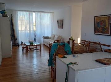 Departamento · 83m² · 3 Ambientes · 1 Cochera · Excelente Departamento Lleno de Luz y Sol con Amplios Ambientes