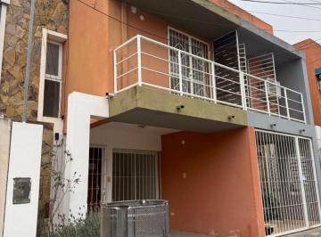 Departamento de 4 ambientes, Salta · Alquilo Dúplex en Grand Bourg, Salta