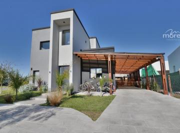Foto Principal · Casa en Centa Lote Interno - San Ramon - Pilar del Este - 173 m² Cubiertos #id 16725