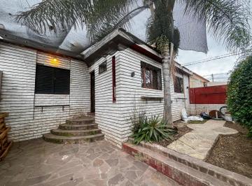 Casa · 6 Ambientes · 1 Cochera · Venta | Casa B°coronel Arias